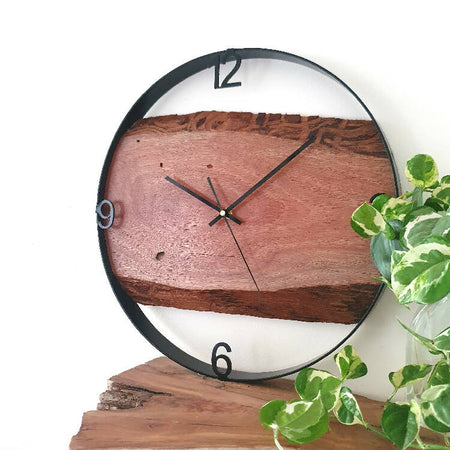 Amazon.com: MAIYUAN Wall Clock with Photo Text Couples Gifts Housewarming  Valentine Wedding Gift Customizable Home Decor Clock for Bedroom Aesthetic  Wood : Home & Kitchen